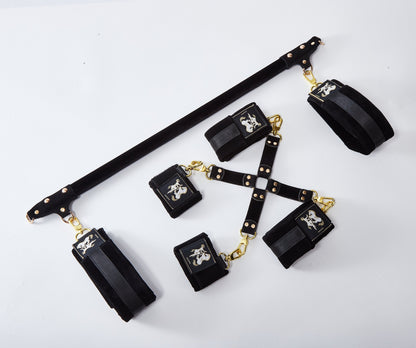 Restraint Set - CUCUPIE